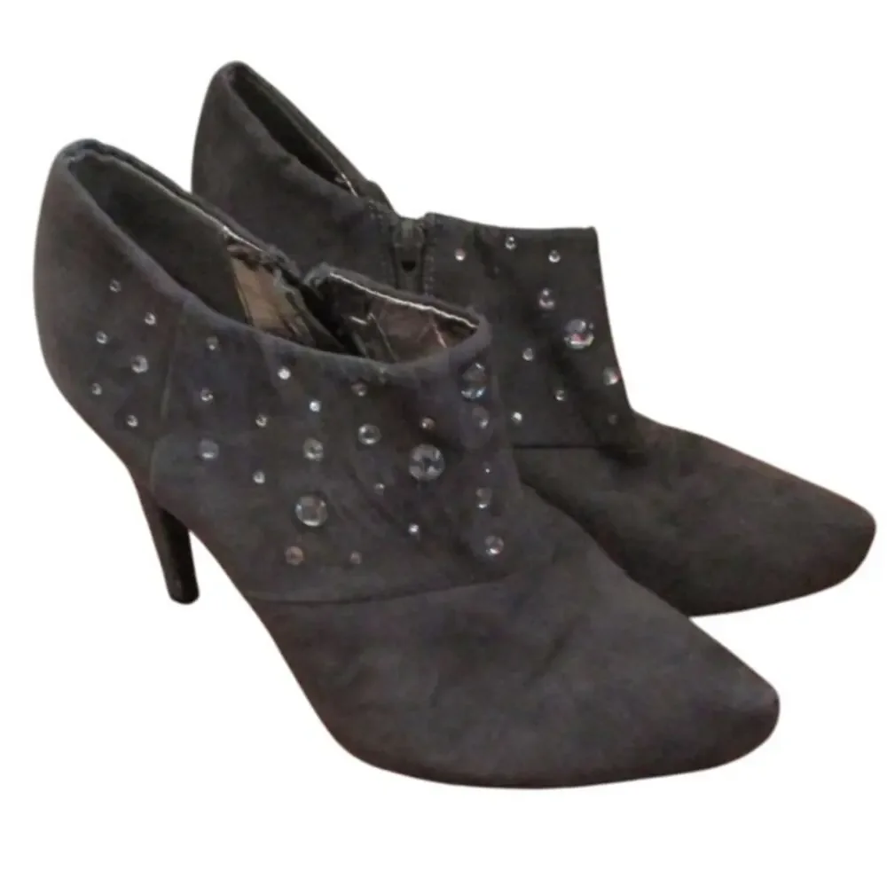 Rhinestone Ankle Booties Gray Faux Suede Heels Size 9 Kathy Van Zeeland